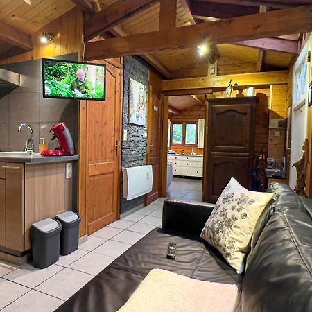 Au Chalet D'Isa Havelange ภายนอก รูปภาพ