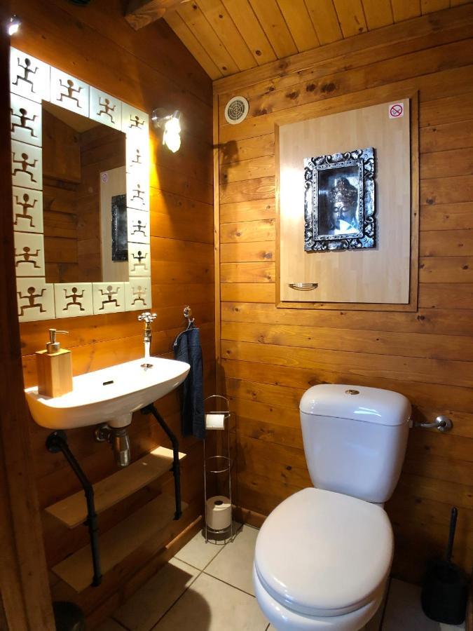 Au Chalet D'Isa Havelange ภายนอก รูปภาพ